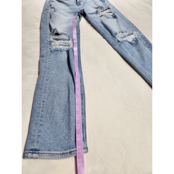 Sz000 American Eagle Mom Jean Straight Leg Distressed Light Wash Womens Size 000 - Picture 13 of 14